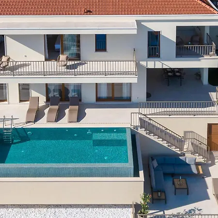 In With Wifi Дом отдыха Blato (Korcula)