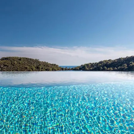 펜션 Beautiful In With Sauna Blato (Korcula)