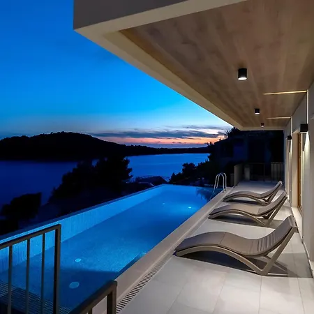 In With Wifi Blato (Korcula)