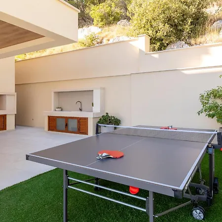 In With Wifi Blato (Korcula)