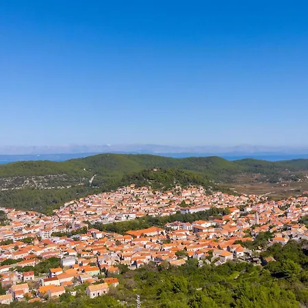 In Blato With Wifi Holiday home *